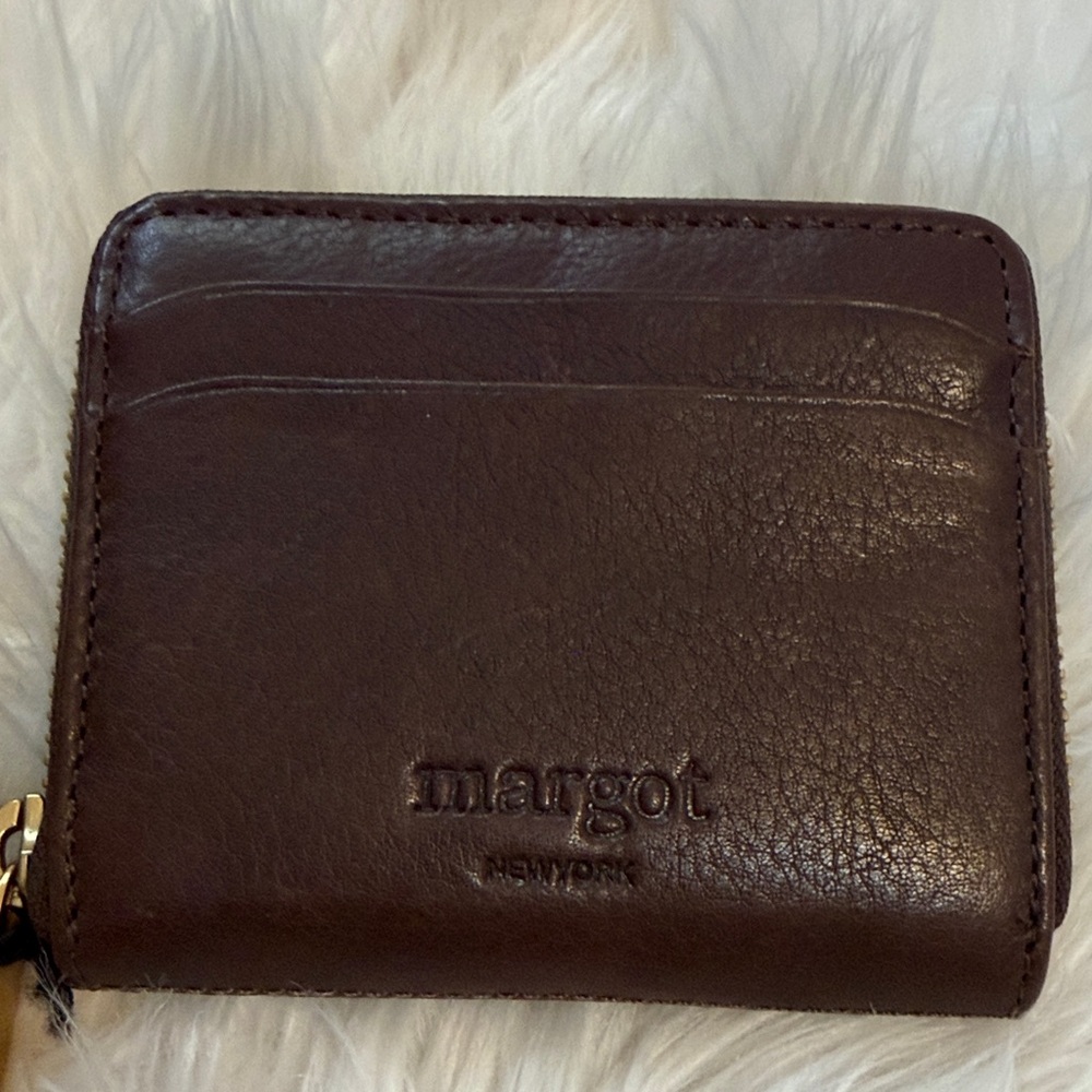 NWT, Margot Brown Leather Wallet